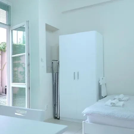 דירה City Center Cozy Flat, Best Location!