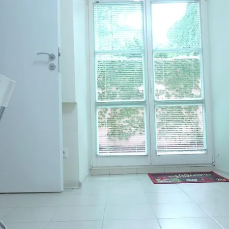 City Center Cozy Flat, Best Location! *